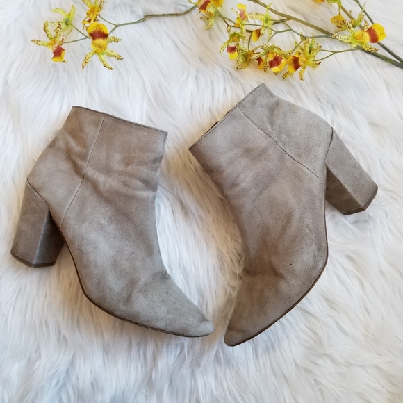 Steve Madden Shoes - STEVE MADDEN Gray Suede Heeled Ankle Boots, SIZE 10 B.